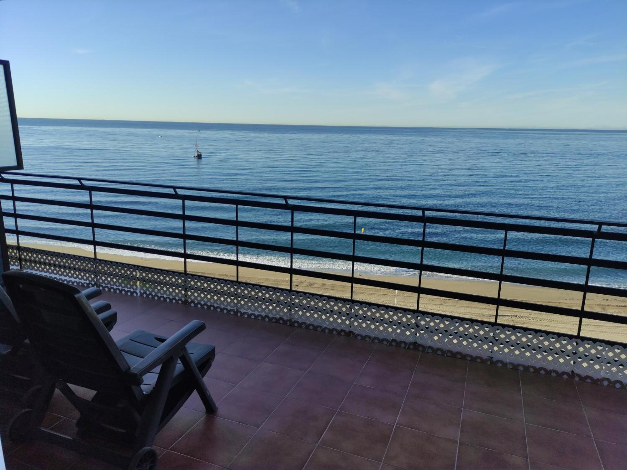 Apartment In Marbella First Line Beach Apto 4-6 Ngoại thất bức ảnh