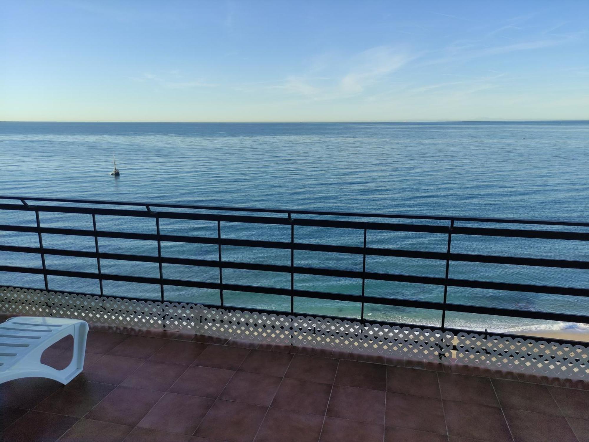 Apartment In Marbella First Line Beach Apto 4-6 Ngoại thất bức ảnh